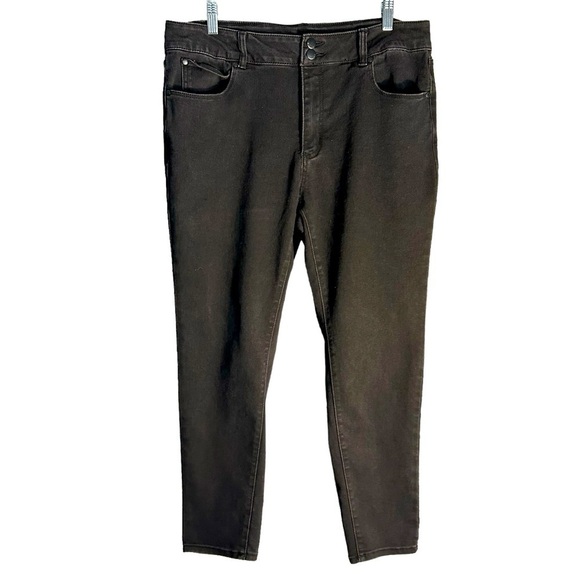 Tahari High Rise Slim Ankle Black Jeans Sz 16/33 - Picture 1 of 14